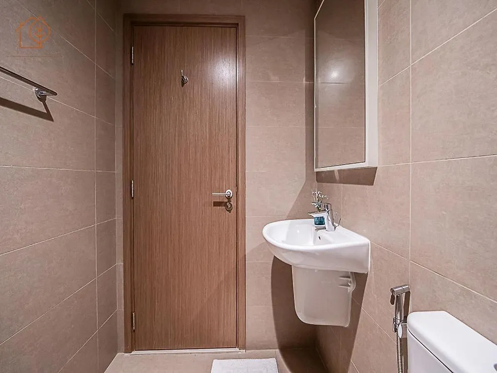 Stunning 3-Bedroom Home With Panoramic Burj Khalifa Views From High Floor 193Br-3 ドバイ