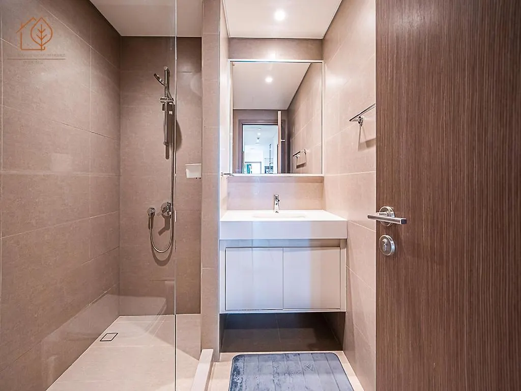 アパート Stunning 3-Bedroom Home With Panoramic Burj Khalifa Views From High Floor 193Br-3 ドバイ
