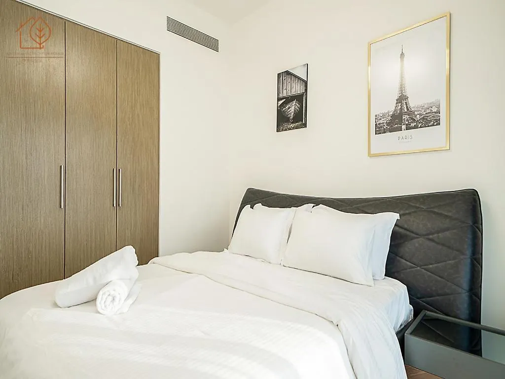 Stunning 3-Bedroom Home With Panoramic Burj Khalifa Views From High Floor 193Br-3 Dubai